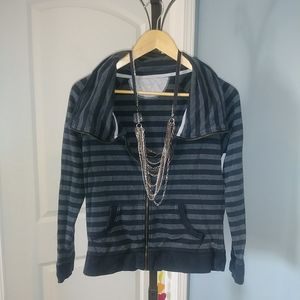 UGC CALVIN KLEIN SOFT PERFORMANCE ZIPPERED JACKET